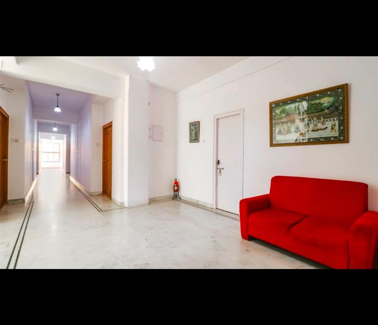 Hotel Sri Sathya Sai Bengaluru Zewnętrze zdjęcie