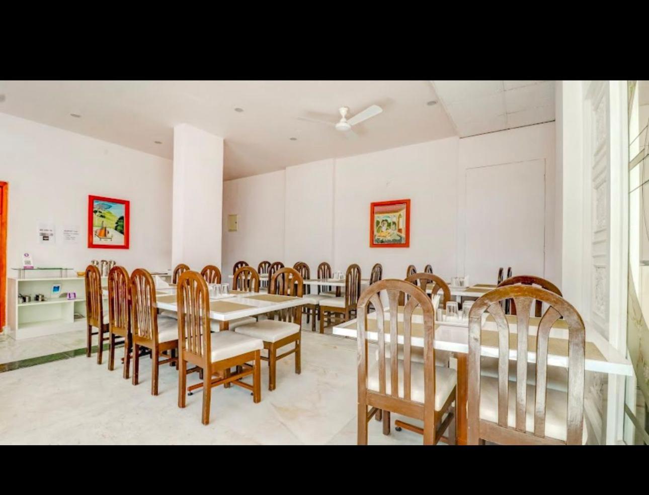 Hotel Sri Sathya Sai Bengaluru Zewnętrze zdjęcie